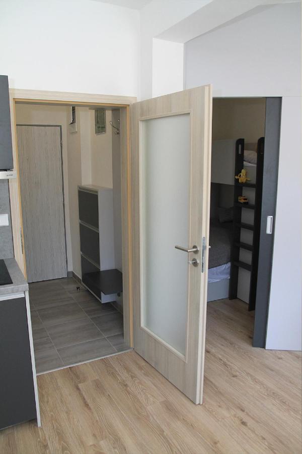 Velovino Apartman Mikulov Exterior foto